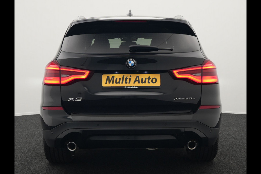 BMW X3 xDrive30e Sportline Plug in Hybrid | PHEV | Trekhaak af Fabriek | Camera | Lederen Sportstoelen Memory | 20"L.M | Apple Carplay | Stuurverwaming | Sfeerverlichting | Navi Prof |