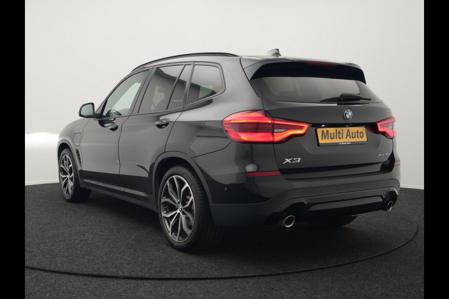 BMW X3 xDrive30e Sportline Plug in Hybrid | PHEV | Trekhaak af Fabriek | Camera | Lederen Sportstoelen Memory | 20"L.M | Apple Carplay | Stuurverwaming | Sfeerverlichting | Navi Prof |