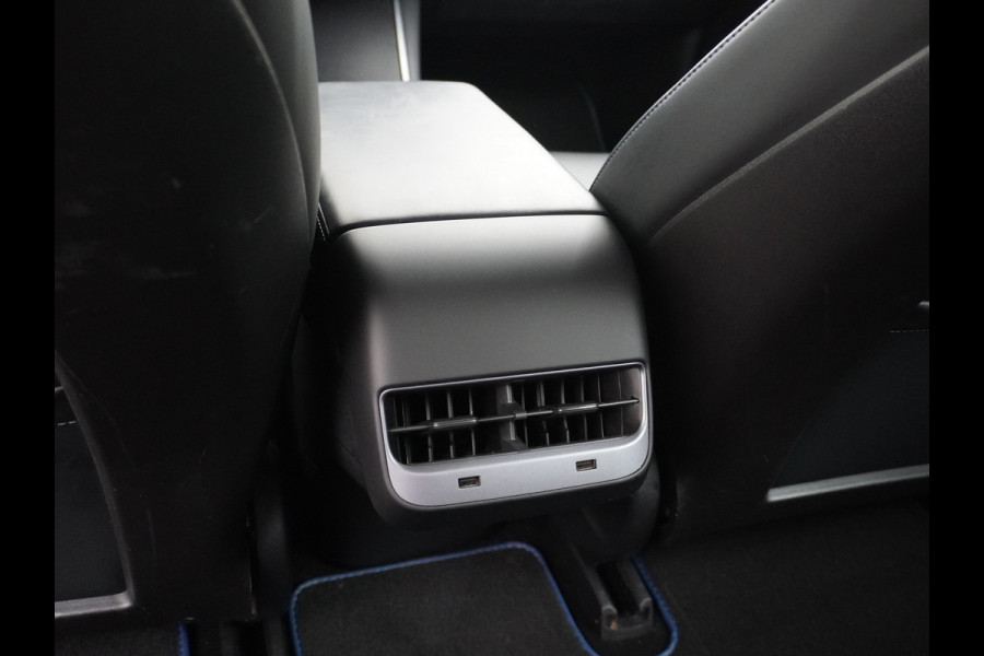 Tesla Model 3 RWD SR+ 60kWh 325PK FSD 3-Computer 18" AutoPilot Leder PanoDak Adaptive-Cruise Lmv Camera's Elektr.-Stuur+Stoelen+Spiegels+Geheu Navi LED Comfortstoelen ACC DAB Voorverwarmen interieur via App Keyless via Telefoonsleutel One-Pedal-Drive Origineel Nederlandse auto tot 11kw laden thuis! 1.584kg licht!