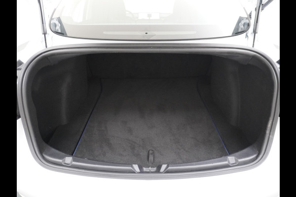Tesla Model 3 RWD SR+ 60kWh 325PK FSD 3-Computer 18" AutoPilot Leder PanoDak Adaptive-Cruise Lmv Camera's Elektr.-Stuur+Stoelen+Spiegels+Geheu Navi LED Comfortstoelen ACC DAB Voorverwarmen interieur via App Keyless via Telefoonsleutel One-Pedal-Drive Origineel Nederlandse auto tot 11kw laden thuis! 1.584kg licht!