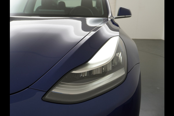 Tesla Model 3 Long Range AWD 75kWh 463PK FSD-3 Computer Premium Audio 4wd AutoPilot Panoramadak Camera's Leer Adaptive-Cruise-Control+Stop&Go  Stoel en achterbank verwarming Electr.Stoelen+Memory+Easy-Entry WiFi 1e Eigenaar Org. Nederlandse Auto Garantie op Accu/Motor tot 18-09-2027/192.000km