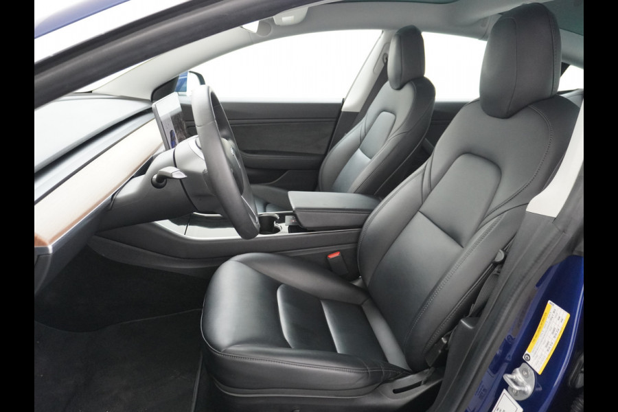 Tesla Model 3 Long Range AWD 75kWh 463PK FSD-3 Computer Premium Audio 4wd AutoPilot Panoramadak Camera's Leer Adaptive-Cruise-Control+Stop&Go  Stoel en achterbank verwarming Electr.Stoelen+Memory+Easy-Entry WiFi 1e Eigenaar Org. Nederlandse Auto Garantie op Accu/Motor tot 18-09-2027/192.000km