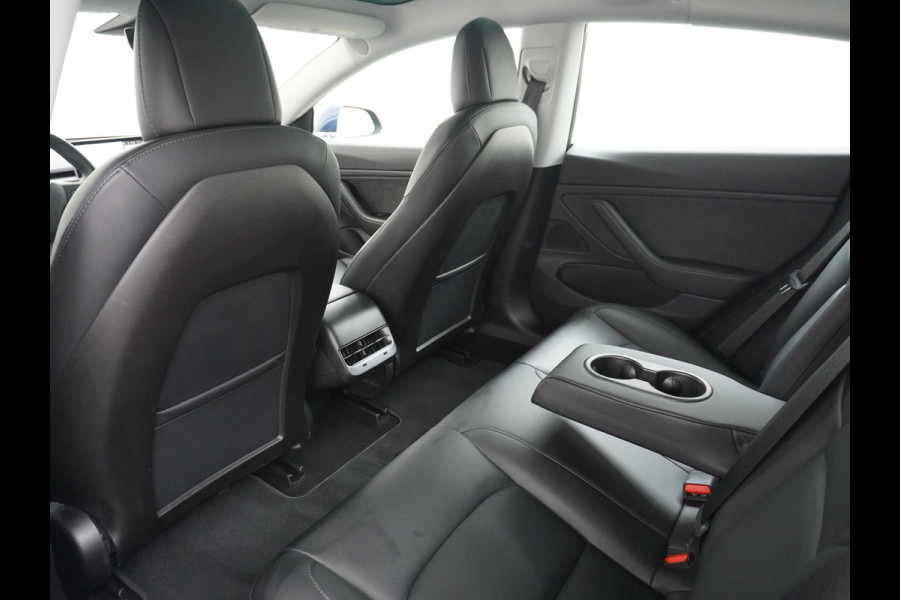 Tesla Model 3 Long Range AWD 75kWh 463PK FSD-3 Computer Premium Audio 4wd AutoPilot Panoramadak Camera's Leer Adaptive-Cruise-Control+Stop&Go  Stoel en achterbank verwarming Electr.Stoelen+Memory+Easy-Entry WiFi 1e Eigenaar Org. Nederlandse Auto Garantie op Accu/Motor tot 18-09-2027/192.000km