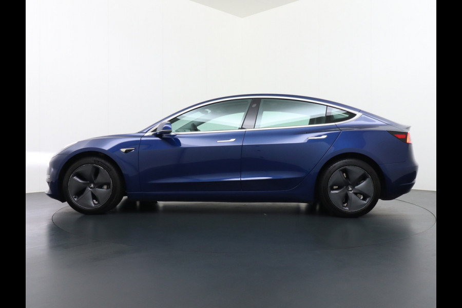 Tesla Model 3 Long Range AWD 75kWh 463PK FSD-3 Computer Premium Audio 4wd AutoPilot Panoramadak Camera's Leer Adaptive-Cruise-Control+Stop&Go  Stoel en achterbank verwarming Electr.Stoelen+Memory+Easy-Entry WiFi 1e Eigenaar Org. Nederlandse Auto Garantie op Accu/Motor tot 18-09-2027/192.000km