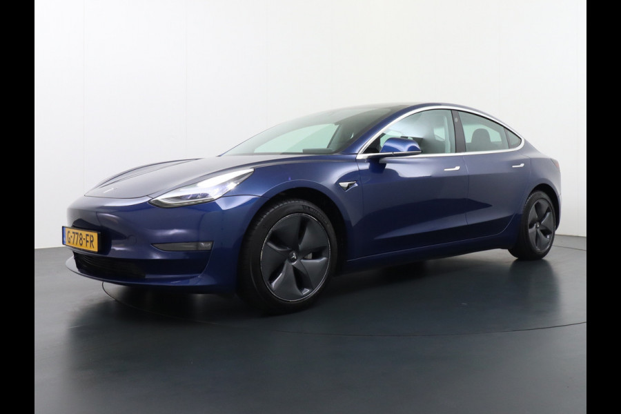 Tesla Model 3 Long Range AWD 75kWh 463PK FSD-3 Computer Premium Audio 4wd AutoPilot Panoramadak Camera's Leer Adaptive-Cruise-Control+Stop&Go  Stoel en achterbank verwarming Electr.Stoelen+Memory+Easy-Entry WiFi 1e Eigenaar Org. Nederlandse Auto Garantie op Accu/Motor tot 18-09-2027/192.000km