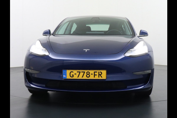 Tesla Model 3 Long Range AWD 75kWh 463PK FSD-3 Computer Premium Audio 4wd AutoPilot Panoramadak Camera's Leer Adaptive-Cruise-Control+Stop&Go  Stoel en achterbank verwarming Electr.Stoelen+Memory+Easy-Entry WiFi 1e Eigenaar Org. Nederlandse Auto Garantie op Accu/Motor tot 18-09-2027/192.000km