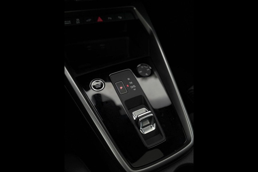 Audi A3 Sportback 40 TFSI e S-Line Panorama CarPlay