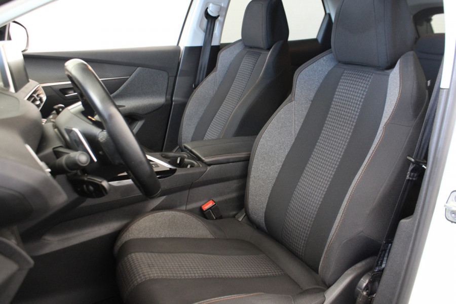 Peugeot 3008 1.2 PureTech Active |Navi|Carplay|