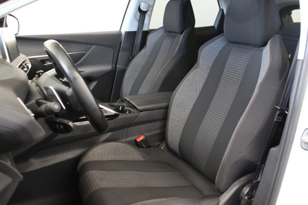 Peugeot 3008 1.2 PureTech Active |Navi|Carplay|