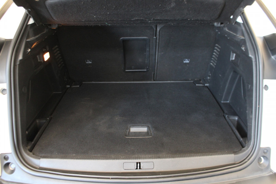 Peugeot 3008 1.2 PureTech Active |Navi|Carplay|