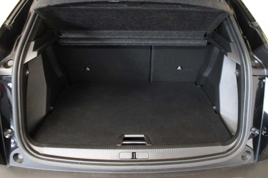 Peugeot 2008 1.2 PureTech 130 Allure |Navi|Camera|