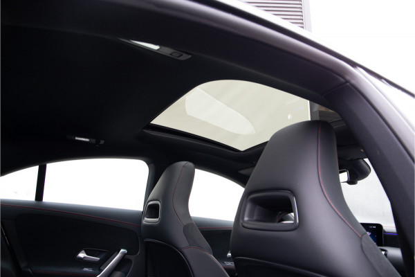 Mercedes-Benz CLA-Klasse 250 e AMG Premium, Facelift, Panorama, Key-Less, Sfeerverlichting, Hybrid 2024