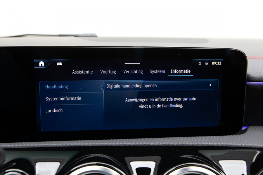Mercedes-Benz CLA-Klasse 250 e AMG Premium, Facelift, Panorama, Key-Less, Sfeerverlichting, Hybrid 2024