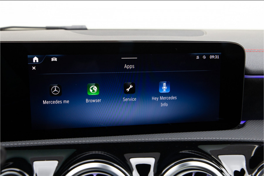 Mercedes-Benz CLA-Klasse 250 e AMG Premium, Facelift, Panorama, Key-Less, Sfeerverlichting, Hybrid 2024