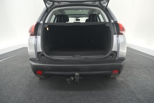 Peugeot 2008 PureTech 82 Blue Lion | Trekhaak | Panoramadak | Navigatie | Parkeersensoren | lage Kilometerstand