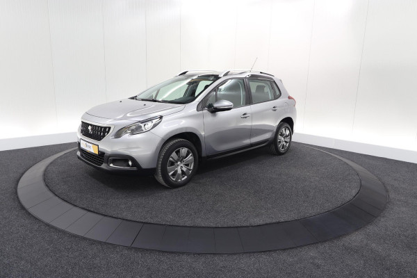 Peugeot 2008 PureTech 82 Blue Lion | Trekhaak | Panoramadak | Navigatie | Parkeersensoren | lage Kilometerstand