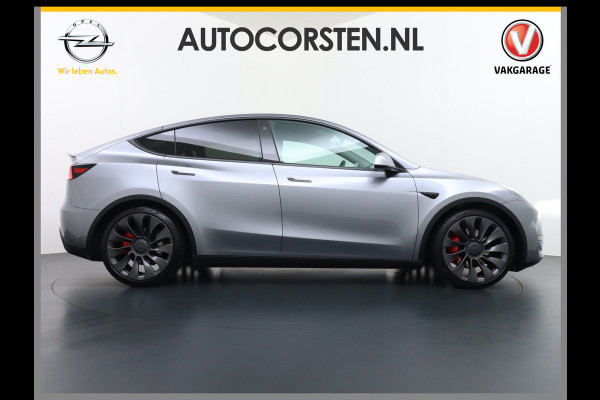 Tesla Model Y Performance 534pk 0-100 3,8 sec. AWD 78,1kWh Warmte-pomp 21"-lm FSD-Comp.3 AutoPilot Carbon-Spoiler Elekr.Achterklep AMD-Ryzen-i 3xCamera Navi LED ACC DAB Voorverwarmen interieur en Keyless via App One-Pedal-Drive Rode Remklauwen Garantie op Accu 13-04-2031 maz. 192.000km max. 250Kw laadvermogen !