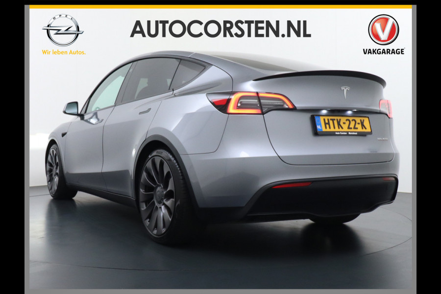 Tesla Model Y Performance 534pk 0-100 3,8 sec. AWD 78,1kWh Warmte-pomp 21"-lm FSD-Comp.3 AutoPilot Carbon-Spoiler Elekr.Achterklep AMD-Ryzen-i 3xCamera Navi LED ACC DAB Voorverwarmen interieur en Keyless via App One-Pedal-Drive Rode Remklauwen Garantie op Accu 13-04-2031 maz. 192.000km max. 250Kw laadvermogen !