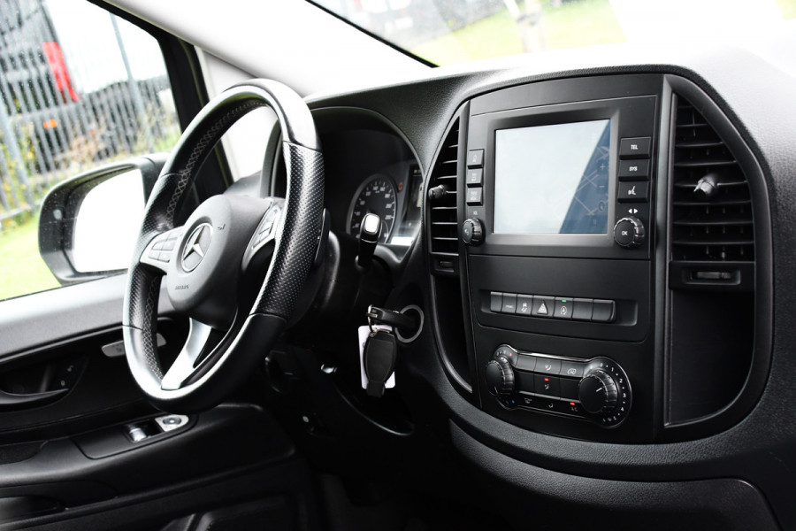 Mercedes-Benz Vito 119 CDI L2 PB Edition Adaptieve Cruise, Camera, Carplay, 190PK, Automaat, Sensoren, Stoelverwarming, LED, Uniek!