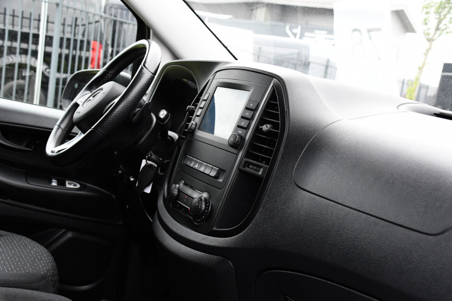 Mercedes-Benz Vito 119 CDI L2 PB Edition Adaptieve Cruise, Camera, Carplay, 190PK, Automaat, Sensoren, Stoelverwarming, LED, Uniek!