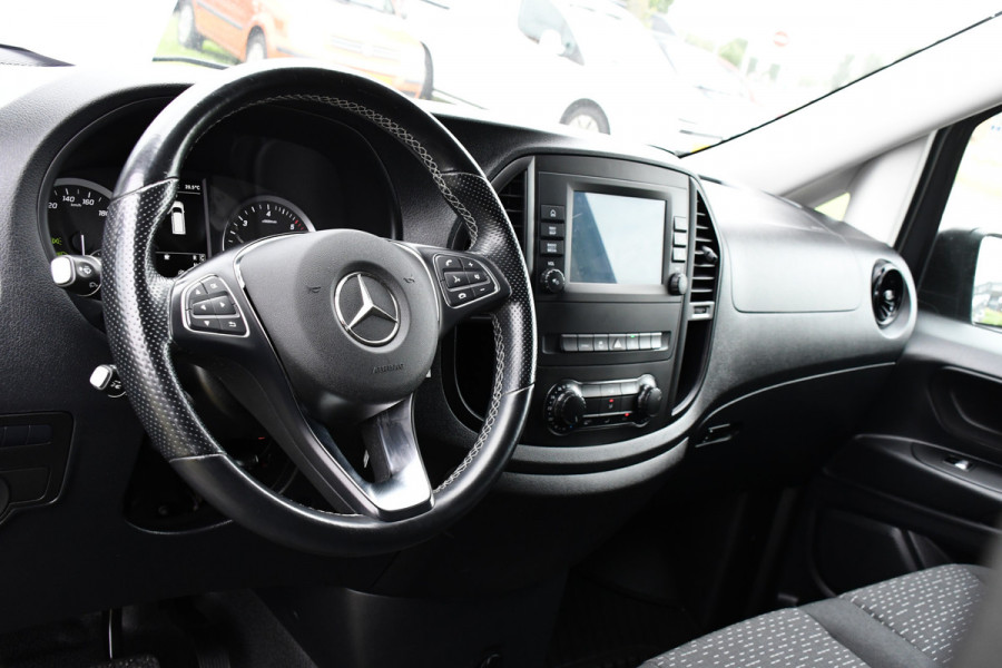 Mercedes-Benz Vito 119 CDI L2 PB Edition Adaptieve Cruise, Camera, Carplay, 190PK, Automaat, Sensoren, Stoelverwarming, LED, Uniek!