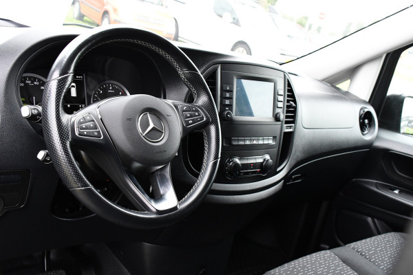 Mercedes-Benz Vito 119 CDI L2 PB Edition Adaptieve Cruise, Camera, Carplay, 190PK, Automaat, Sensoren, Stoelverwarming, LED, Uniek!
