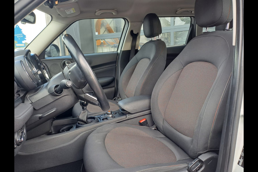 MINI Clubman 1.5 Cooper Salt Business | Airco | Trekhaak | Navi | Cruise | PDC |