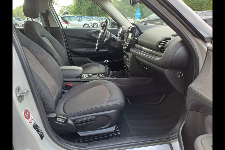 MINI Clubman 1.5 Cooper Salt Business | Airco | Trekhaak | Navi | Cruise | PDC |