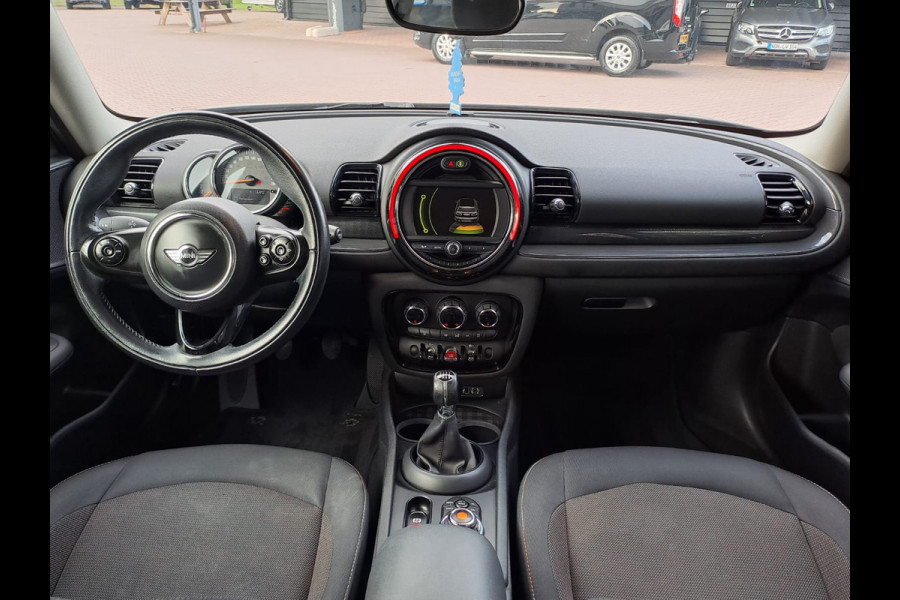 MINI Clubman 1.5 Cooper Salt Business | Airco | Trekhaak | Navi | Cruise | PDC |