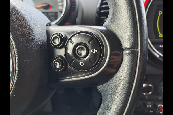 MINI Clubman 1.5 Cooper Salt Business | Airco | Trekhaak | Navi | Cruise | PDC |