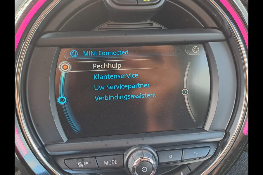MINI Clubman 1.5 Cooper Salt Business | Airco | Trekhaak | Navi | Cruise | PDC |