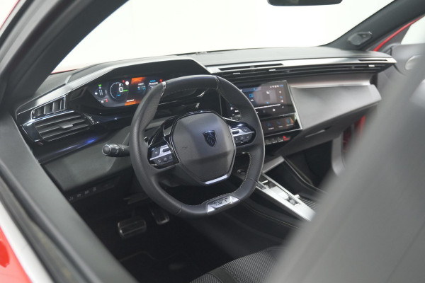 Peugeot 308 SW 1.6 Plug-in Hybrid 225 GT | FOCAL Audio | 360 Camera | Adaptieve Cruise Control | Apple Carplay | Voorruitverwarming