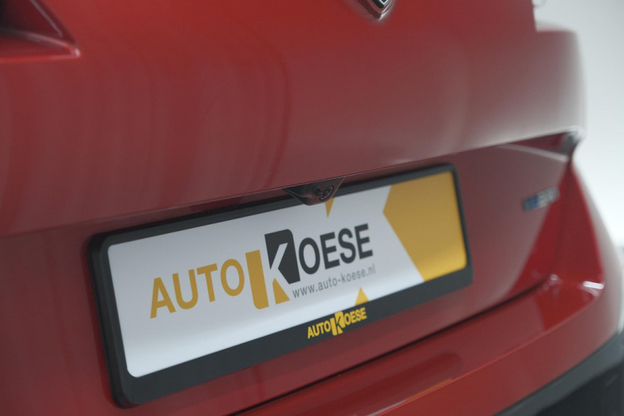Peugeot 308 SW 1.6 Plug-in Hybrid 225 GT | FOCAL Audio | 360 Camera | Adaptieve Cruise Control | Apple Carplay | Voorruitverwarming