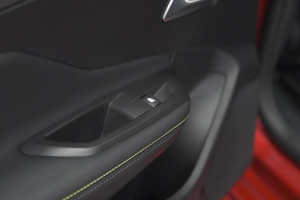 Peugeot 308 SW 1.6 Plug-in Hybrid 225 GT | FOCAL Audio | 360 Camera | Adaptieve Cruise Control | Apple Carplay | Voorruitverwarming