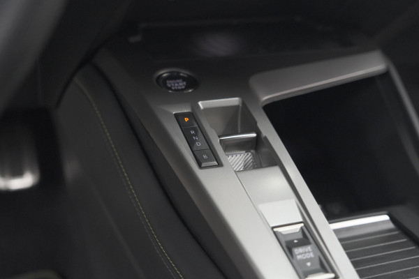 Peugeot 308 SW 1.6 Plug-in Hybrid 225 GT | FOCAL Audio | 360 Camera | Adaptieve Cruise Control | Apple Carplay | Voorruitverwarming