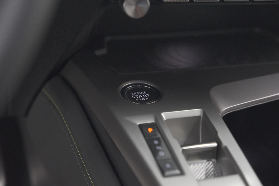 Peugeot 308 SW 1.6 Plug-in Hybrid 225 GT | FOCAL Audio | 360 Camera | Adaptieve Cruise Control | Apple Carplay | Voorruitverwarming