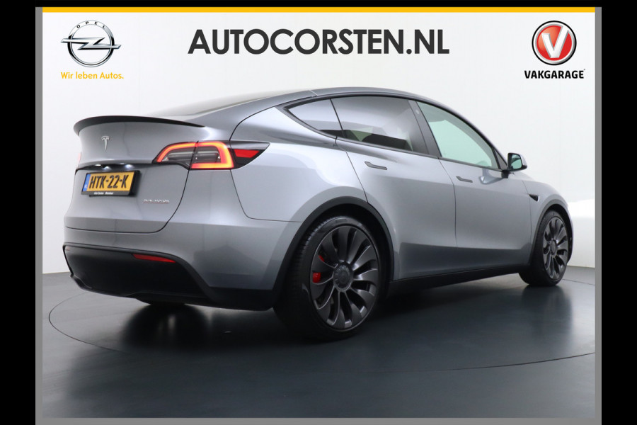 Tesla Model Y Performance 534pk 0-100 3,8 sec. AWD 78,1kWh Warmte-pomp 21"-lm FSD-Comp.3 AutoPilot Carbon-Spoiler Elekr.Achterklep AMD-Ryzen-i 3xCamera Navi LED ACC DAB Voorverwarmen interieur en Keyless via App One-Pedal-Drive Rode Remklauwen Garantie op Accu 13-04-2031 maz. 192.000km max. 250Kw laadvermogen !