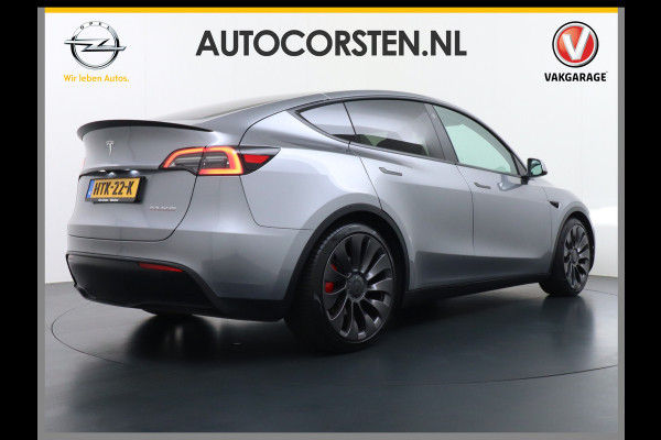 Tesla Model Y Performance 534pk 0-100 3,8 sec. AWD 78,1kWh Warmte-pomp 21"-lm FSD-Comp.3 AutoPilot Carbon-Spoiler Elekr.Achterklep AMD-Ryzen-i 3xCamera Navi LED ACC DAB Voorverwarmen interieur en Keyless via App One-Pedal-Drive Rode Remklauwen Garantie op Accu 13-04-2031 maz. 192.000km max. 250Kw laadvermogen !