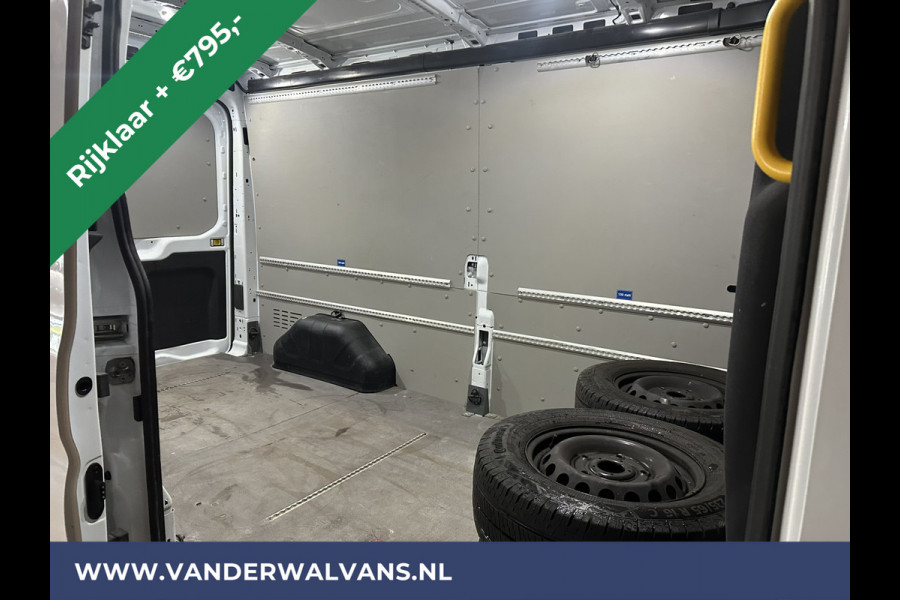 Ford Transit 2.0TDCI 131pk L3H2 Euro6 RIJKLAAR Airco | Camera | Navigatie | Apple Carplay | Android Auto Cruisecontrol, Elektrisch verstelbare bestuurdersstoel, Stoelverwarming, Verwarmde voorruit, Parkeersensoren, Bijrijdersbank, 2500kg trekvermogen