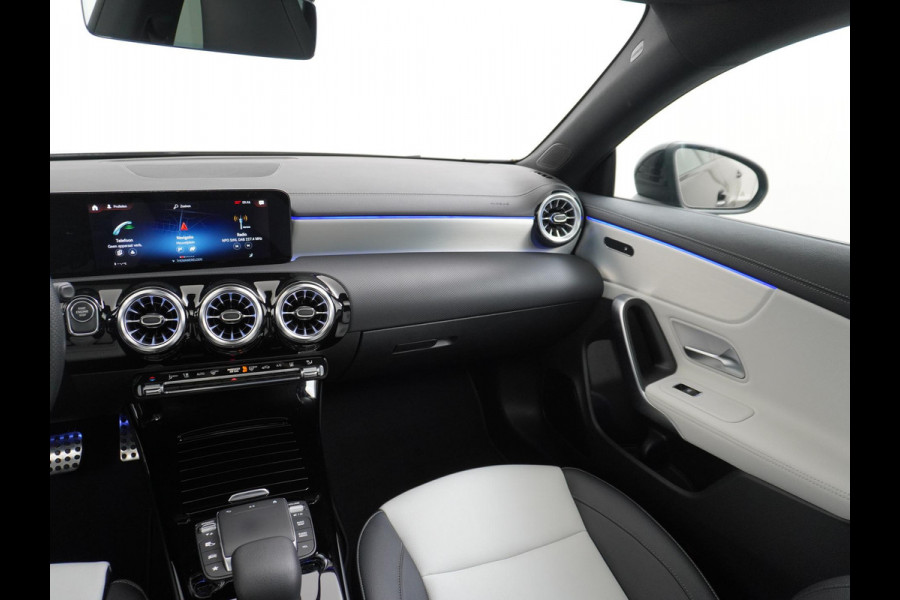Mercedes-Benz CLA-Klasse Shooting Brake 250 e AMG Line PANO | CAMERA | RIJKLAAR INCL. 12 MND. BOVAGGARANTIE