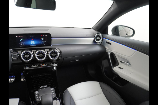 Mercedes-Benz CLA-Klasse Shooting Brake 250 e AMG Line PANO | CAMERA | RIJKLAAR INCL. 12 MND. BOVAGGARANTIE