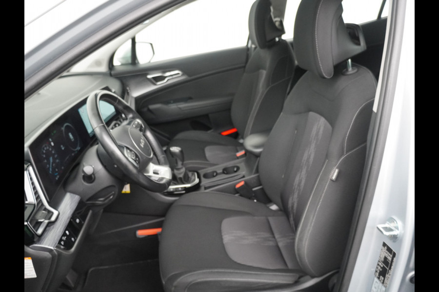 Kia Sportage 1.6 T-GDi MHEV DynamicLine Apple Carplay/Android Auto - Cruise Control - Navigatie - Trekhaak Fabriekgarantie tot 07-2029