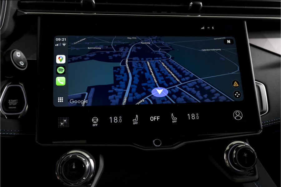 Lynk & Co 01 1.5 PHEV 261PK MY23 | 360 Camera | 7.4 kWh Boordlader | Donkere hemel | S/K-panodak | Adapt. Cruise | Memory | Stoel-+Stuurverw. | Elek. klep | LM 20" | 1700