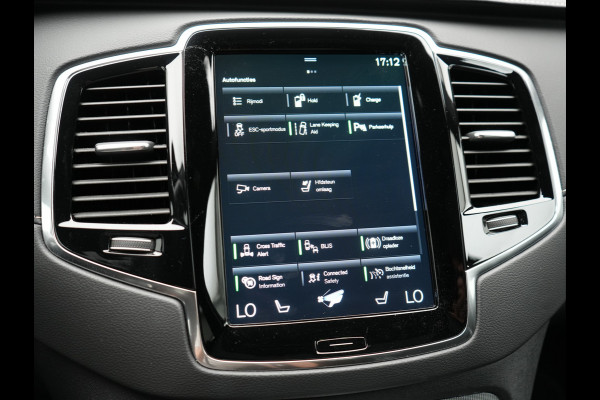 Volvo XC90 T8 Recharge AWD R-Design Plug In Hybrid 394pk 7 Persoons Dealer O.H. INCL BTW Long Range PHEV | Panodak | Alcantara Sportstoelen Memory | Trekhaak af Fabriek | Adaptive Cruise | Harman Kardon | Pilot Assist | L.M. 20" |