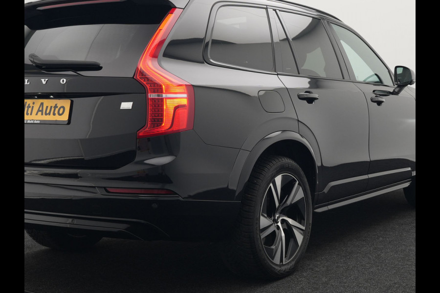 Volvo XC90 T8 Recharge AWD R-Design Plug In Hybrid 394pk 7 Persoons Dealer O.H. INCL BTW Long Range PHEV | Panodak | Alcantara Sportstoelen Memory | Trekhaak af Fabriek | Adaptive Cruise | Harman Kardon | Pilot Assist | L.M. 20" |