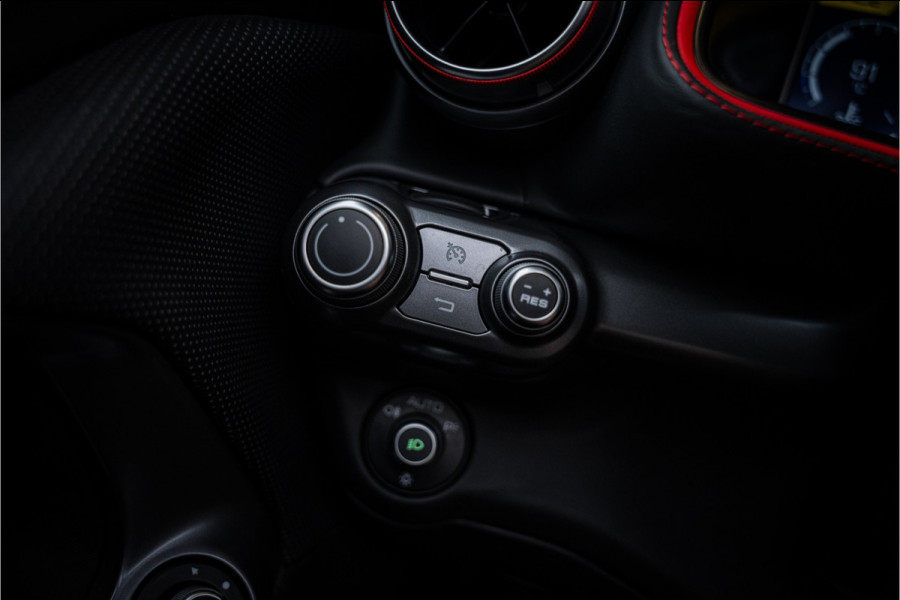 Ferrari 812 GTS 6.5 V12 HELE - Lift | 360 Camera | Memory | Stoelverwarming