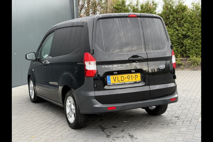 Ford Transit Courier 1.5 TDCI / 1e EIG. / SCHUIFDEUR / AIRCO / CRUISE / NETTE BUS / LICHTMETALEN VELGEN