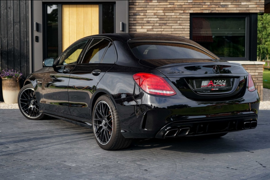 Mercedes-Benz C-Klasse C63 AMG Edition1 One-of-500