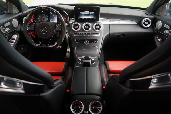 Mercedes-Benz C-Klasse C63 AMG Edition1 One-of-500