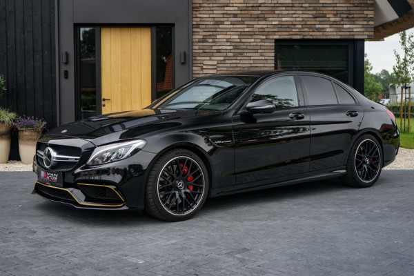 Mercedes-Benz C-Klasse C63 AMG Edition1 One-of-500